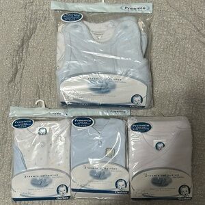Gerber baby boy preemie lot. 3-5 lbs